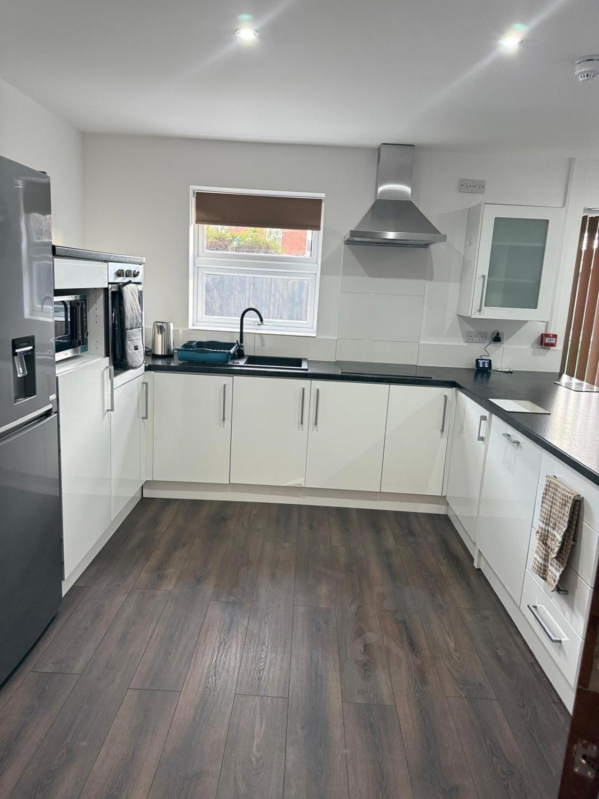 Em Homes-room3 Homestay Nottingham